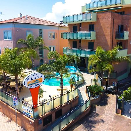 Residence Playa Tortoreto Екстериор снимка