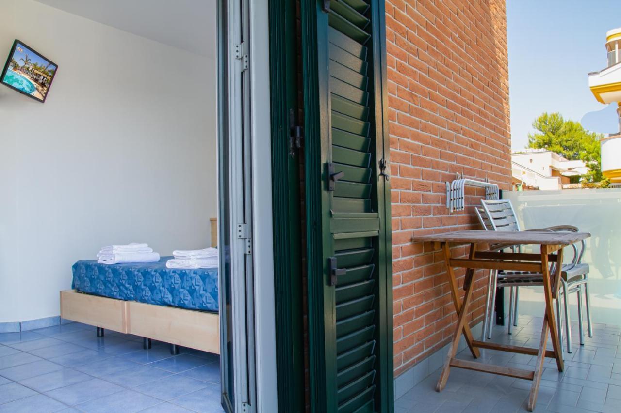Residence Playa Tortoreto Екстериор снимка