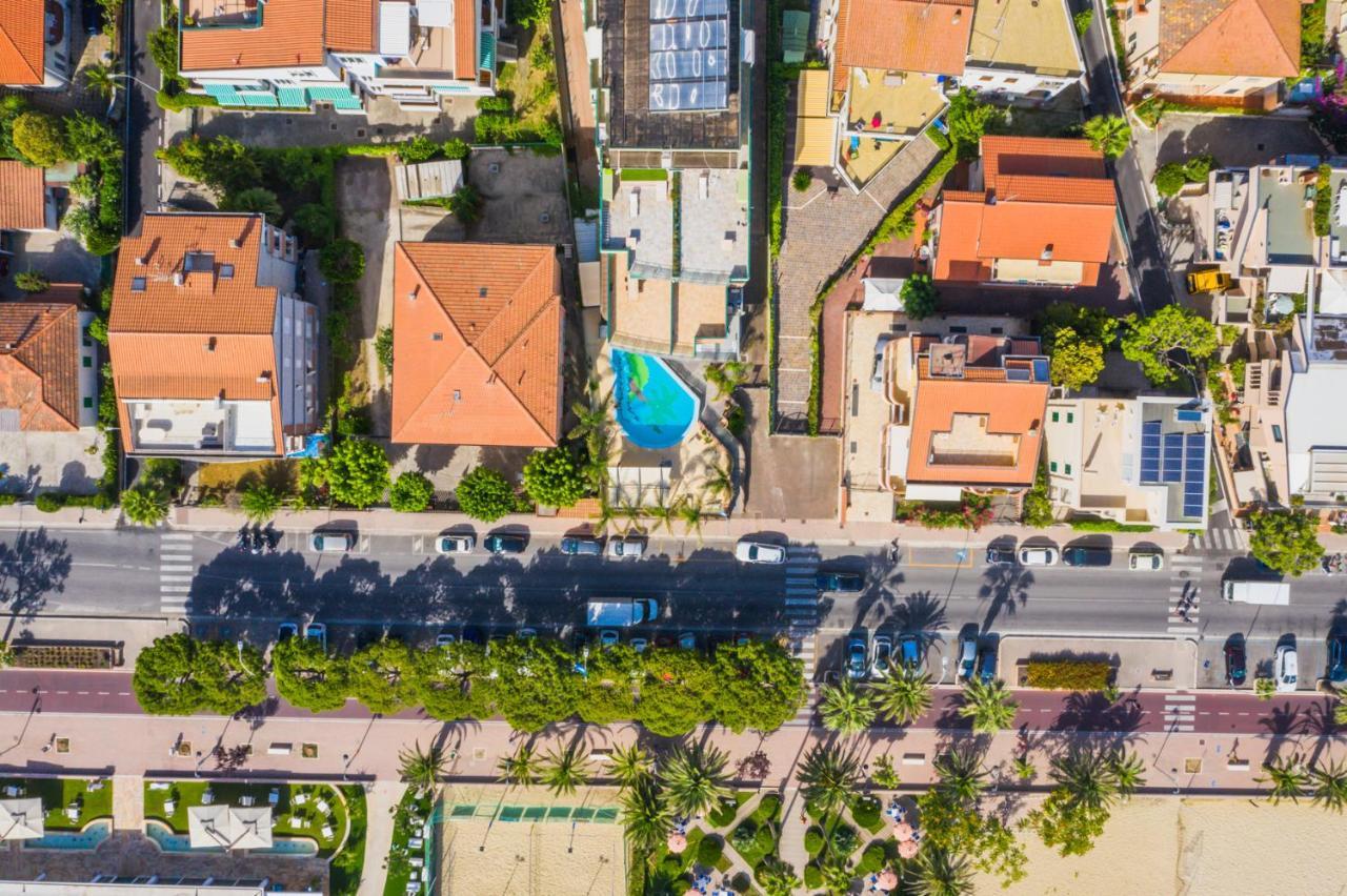 Residence Playa Tortoreto Екстериор снимка
